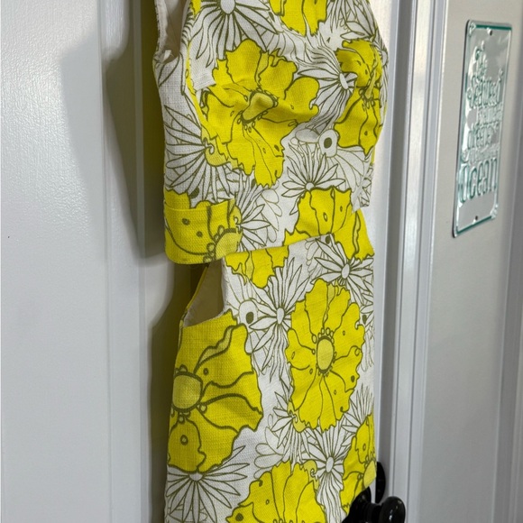 Topshop Yellow Floral Women's Top - Picture 3 of 5